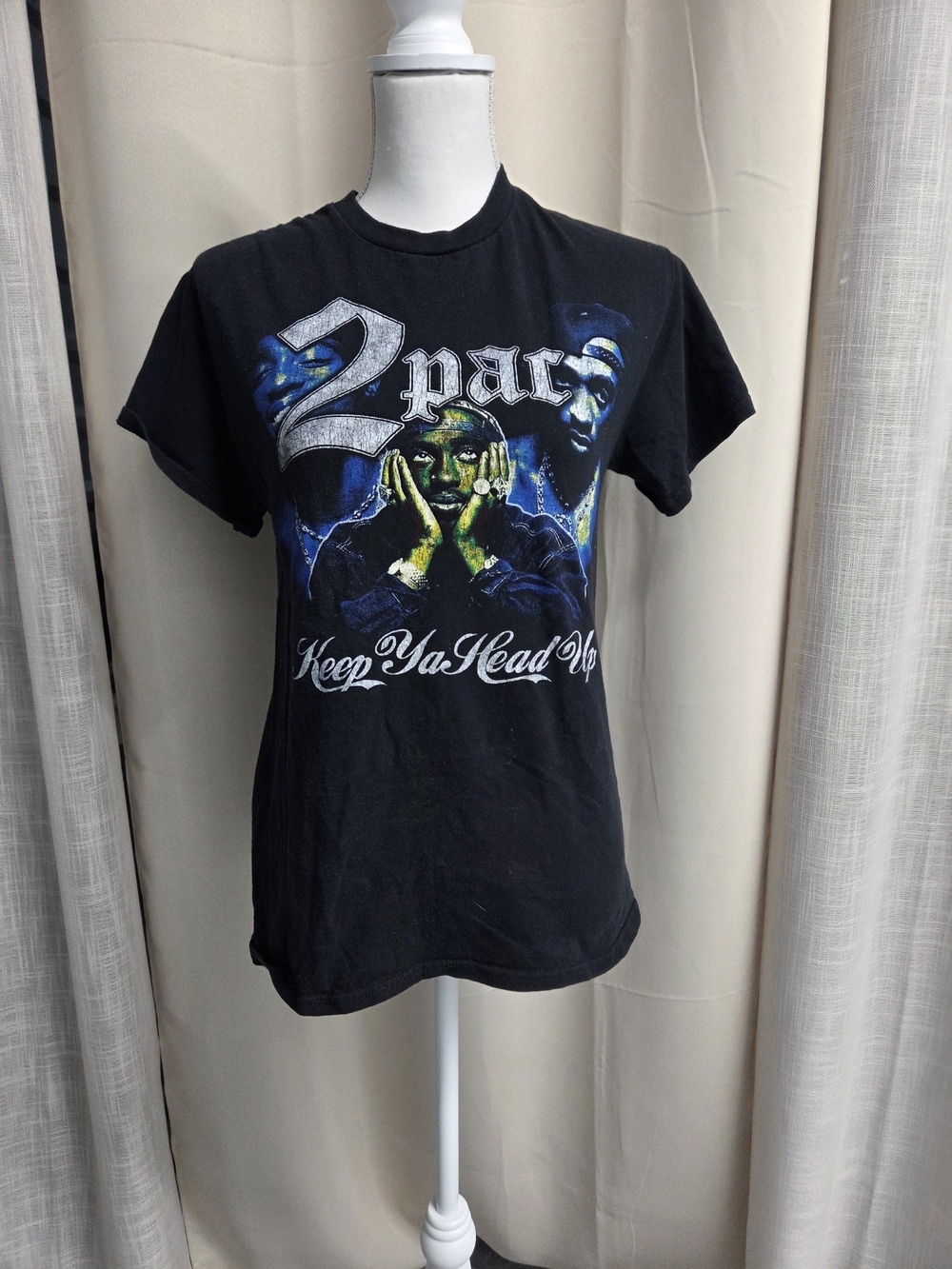 2Pac Keep Ya Head Up Graphic Tee - Black